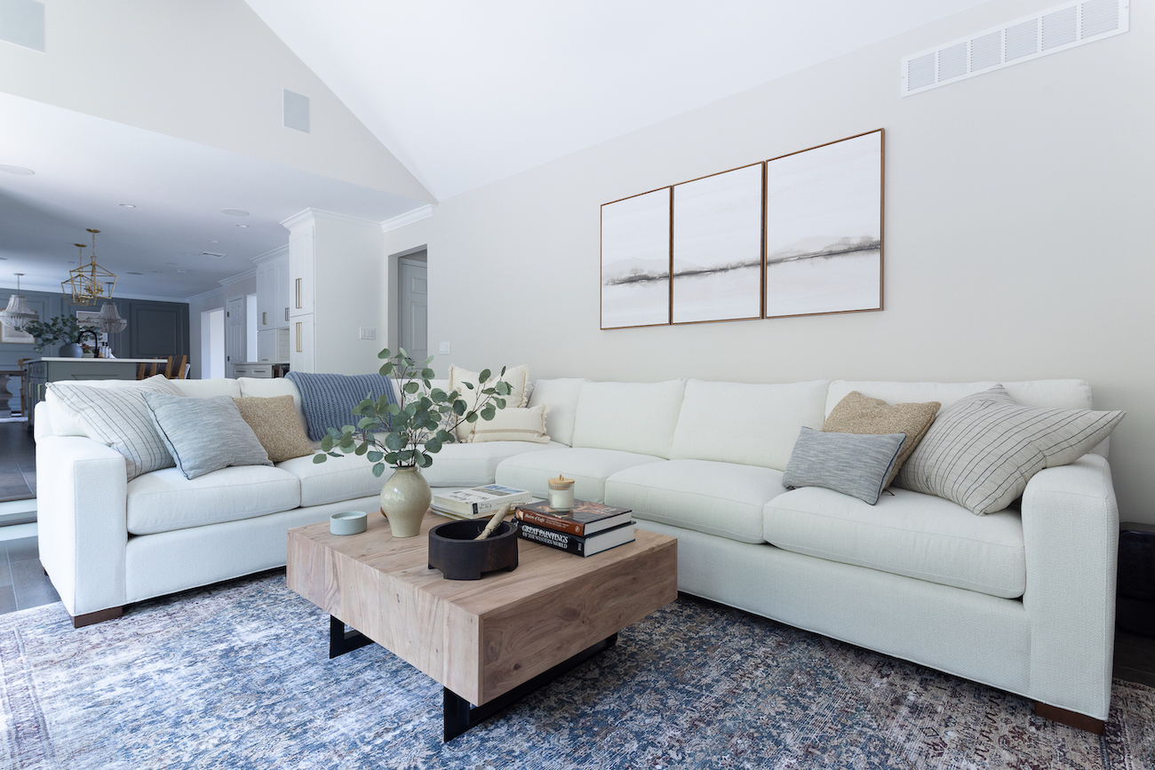 living-room-interior-designer-restart-renovation-and-design